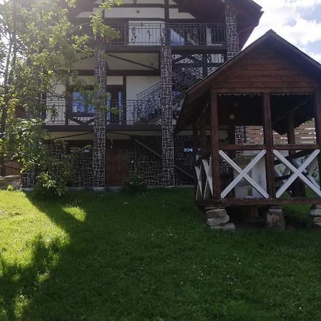 Садиба Анномарі - Відпочинок В Карпатах Котедж Яремче Ngoại thất bức ảnh